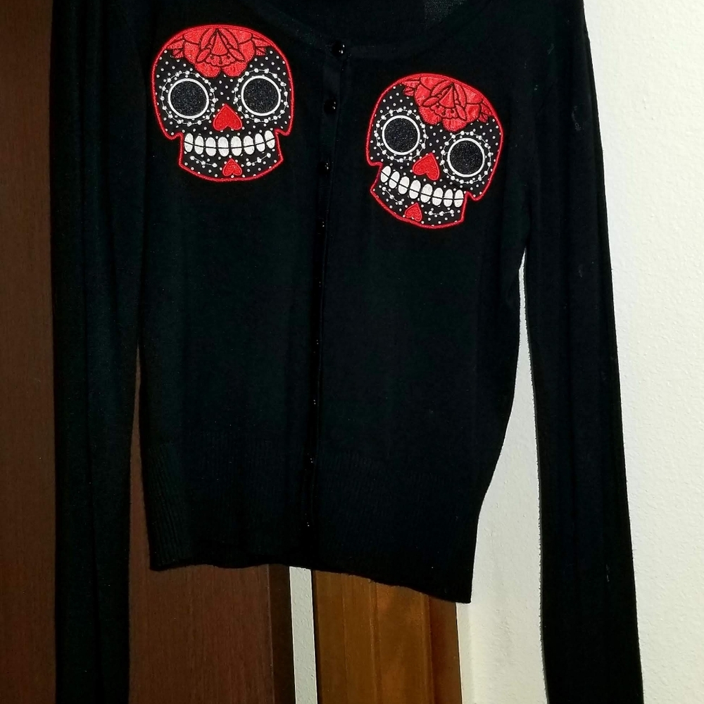 Ridding everything that I have never worn or and in exceptional condition